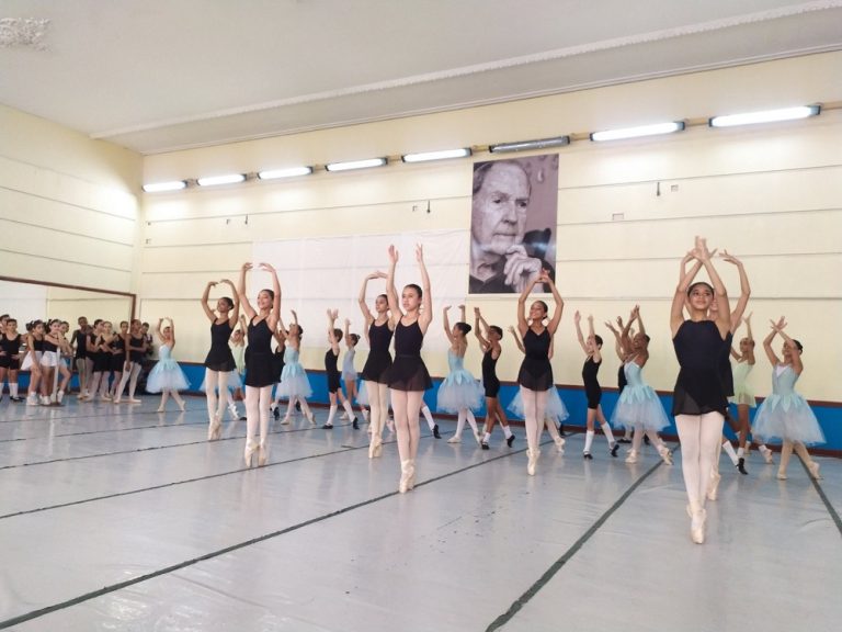 La Escuela Cubana de Ballet obra de nuestro pueblo La Jiribilla