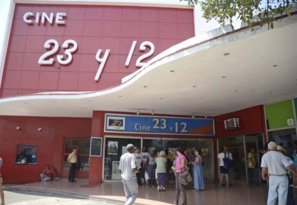foto del Cine 23 y 12 sede de la Cinemateca de Cuba